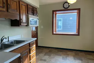 2906 Howey Rd, Columbus, OH 43224 - Photo 8