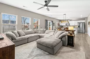 373 Kells Ct W, Newark, OH 43055 - Photo 10