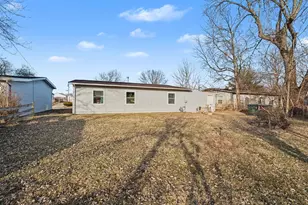 208 Rawson Dr, New Carlisle, OH 45344 - Photo 18