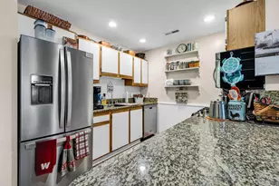 729 Villa Dr, Ontario, OH 44906 - Photo 16