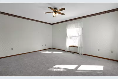 11350 Tarlton Road SW, Circleville, OH 43113 - Photo 32