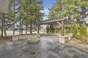 11350 Tarlton Road SW, Circleville, OH 43113 - Photo 6