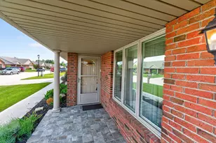 811 Timbers Edge, Marysville, OH 43040 - Photo 4