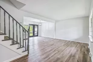 4980 Harbor Blvd, Columbus, OH 43232 - Photo 2