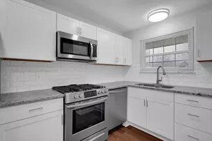 4795 Colonel Perry Dr, Columbus, OH 43229 - Photo 4