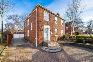 1810 Ashland Ave, Columbus, OH 43212 - Photo 2