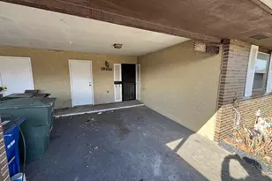 1257 Woodbrook Cir W, Columbus, OH 43223 - Photo 2