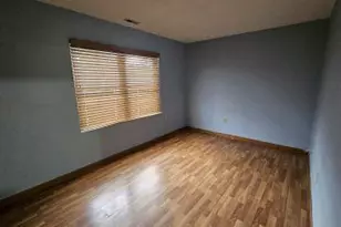 3791 Farm Brook Ln, Columbus, OH 43204 - Photo 8