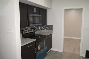 1760 E Sycamore St, Columbus, OH 43206 - Photo 16