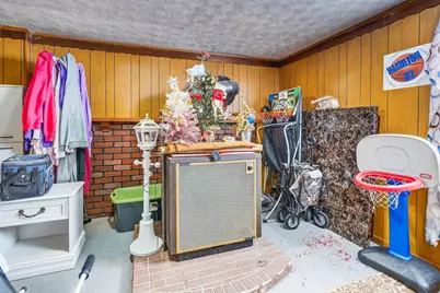 4682 Arnold Avenue, Columbus, OH 43228 - Photo 38