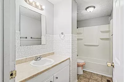 5290 Quincy Drive, Columbus, OH 43232 - Photo 14