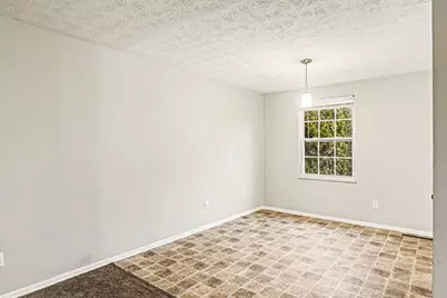 5290 Quincy Drive, Columbus, OH 43232 - Photo 8