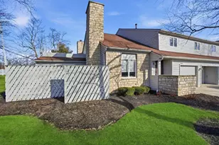 5040 Blendon Pond Dr, Westerville, OH 43081 - Photo 4
