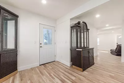 1120 Oakwood Avenue, Columbus, OH 43206 - Photo 12