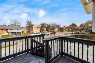 1451 Merton Dr, Columbus, OH 43229 - Photo 4