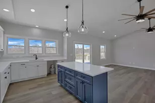 725 Trapp Ln, Hopewell, OH 43746 - Photo 14