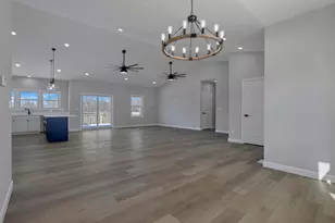 725 Trapp Ln, Hopewell, OH 43746 - Photo 20