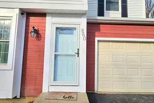 860 Pebblelane Dr, Columbus, OH 43085 - Photo 2