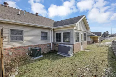 135 Carlin Drive, Logan, OH 43138 - Photo 28