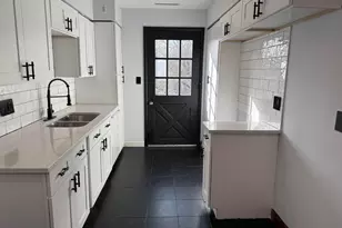 295 E Whittier St, Columbus, OH 43206 - Photo 10