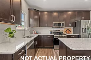 5970 Abernathy Ln Ln, Columbus, OH 43232 - Photo 2