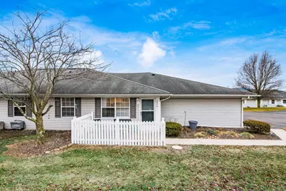 4474 Greystone Village Drive #5D, Columbus, OH 43228 - Photo 1