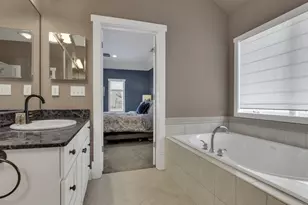 749 Covered Bridge Dr, Delaware, OH 43015 - Photo 44