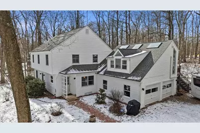 105 Allen Drive, Gambier, OH 43022 - Photo 4