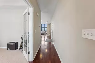 4083 Macaldus Dr, Columbus, OH 43219 - Photo 8