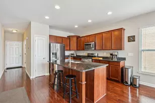 4083 Macaldus Dr, Columbus, OH 43219 - Photo 12