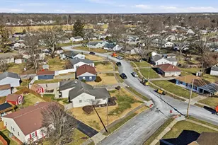 263 Merriman Dr, West Jefferson, OH 43162 - Photo 26