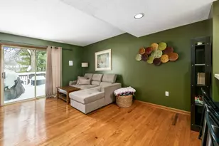 525 Fox Trail Cir E, Westerville, OH 43081 - Photo 12