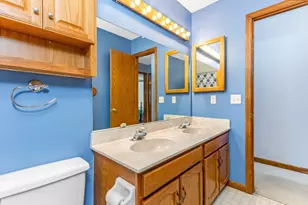 7921 Chetenham Dr, Westerville, OH 43081 - Photo 46