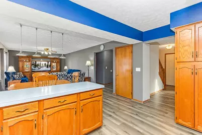 7921 Chetenham Drive, Westerville, OH 43081 - Photo 12