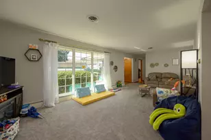 104 Terrell Ln, Pomeroy, OH 45769 - Photo 2