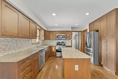 2890 Nantucket, Lewis Center, OH 43035 - Photo 20