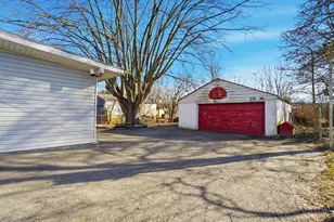 691 Colton Rd, Columbus, OH 43207 - Photo 40