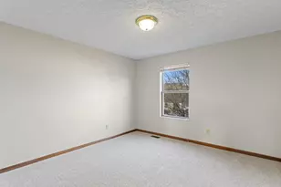 5684 Hillcoat Dr, Hilliard, OH 43026 - Photo 34