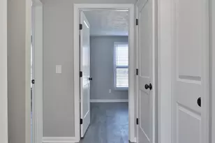 5762 Hallridge Cir, Columbus, OH 43232 - Photo 20