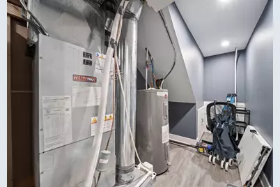 299 Lombard Road, Columbus, OH 43228 - Photo 38