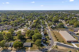 299 Lombard Rd, Columbus, OH 43228 - Photo 66