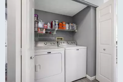 7765 Leaview Drive, Columbus, OH 43235 - Photo 22