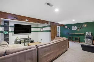 7765 Leaview Dr, Columbus, OH 43235 - Photo 36