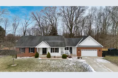 413 Patrick Drive S, Newark, OH 43055 - Photo 1