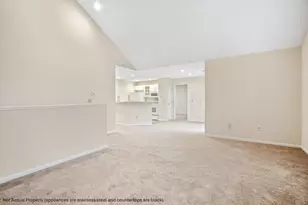 5066 Stratford Pine Ln, Dublin, OH 43016 - Photo 6