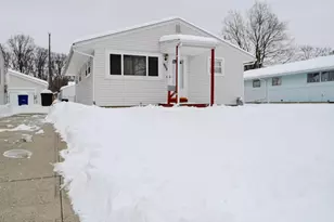 952 Minerva Ave, Columbus, OH 43229 - Photo 2