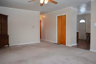 952 Minerva Ave, Columbus, OH 43229 - Photo 6