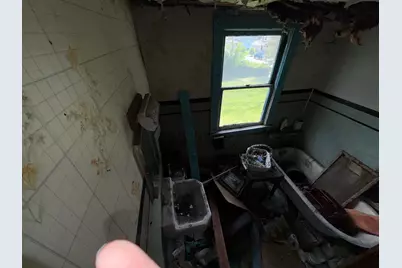 537 Logan Street, Steubenville, OH 43952 - Photo 6