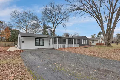 343 Flint Ridge Drive, Columbus, OH 43230 - Photo 2