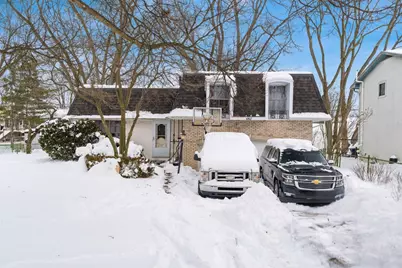 6162 Oakfield Drive E, Columbus, OH 43229 - Photo 1